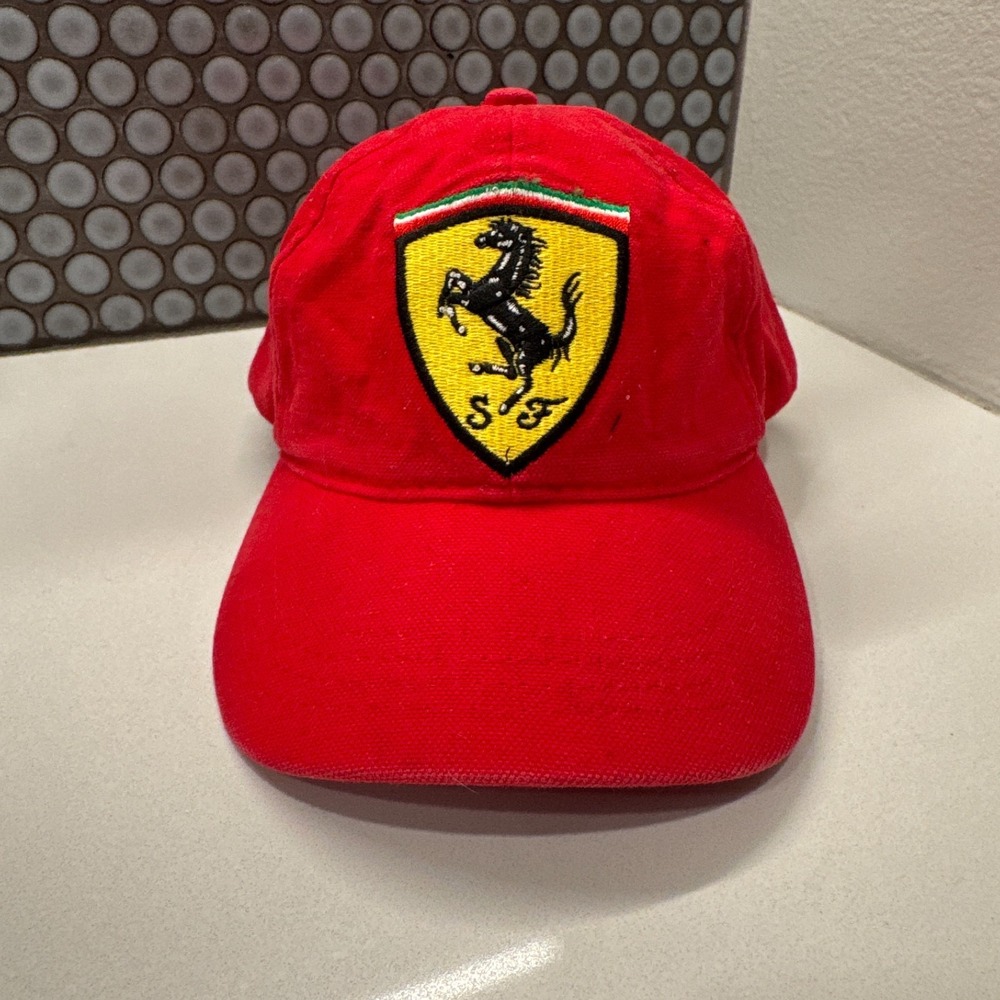Ferrari Hat Kids Junior Red Cotton Adjustable Strap F1 Racing Sporty Scuderia